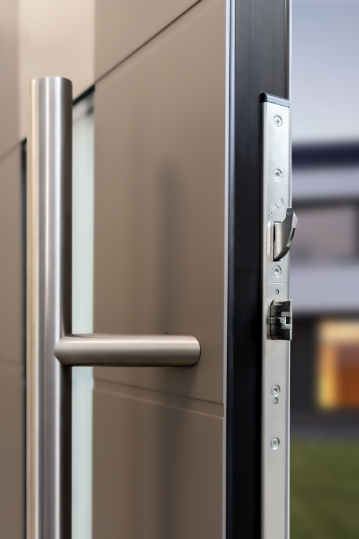 Beschläge für Aluminiumtüren